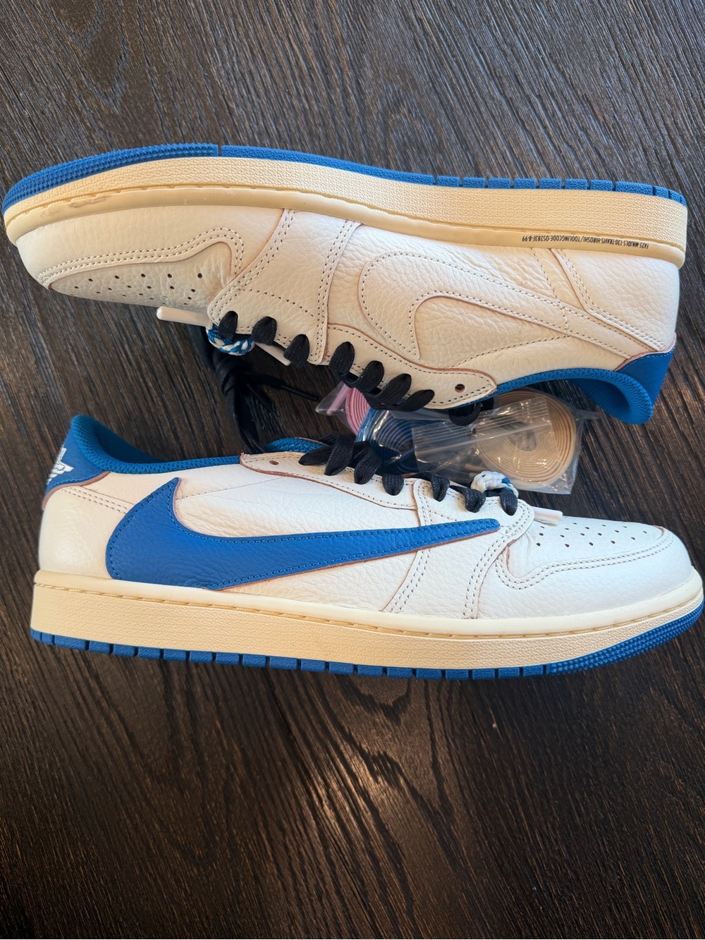 Travis Scott x Fragment x Air Jordan 1 Low OG SP "Sail Military Blue" size 10